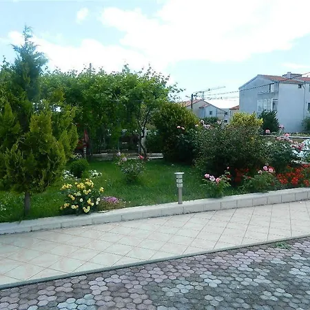 Marija Apartment *